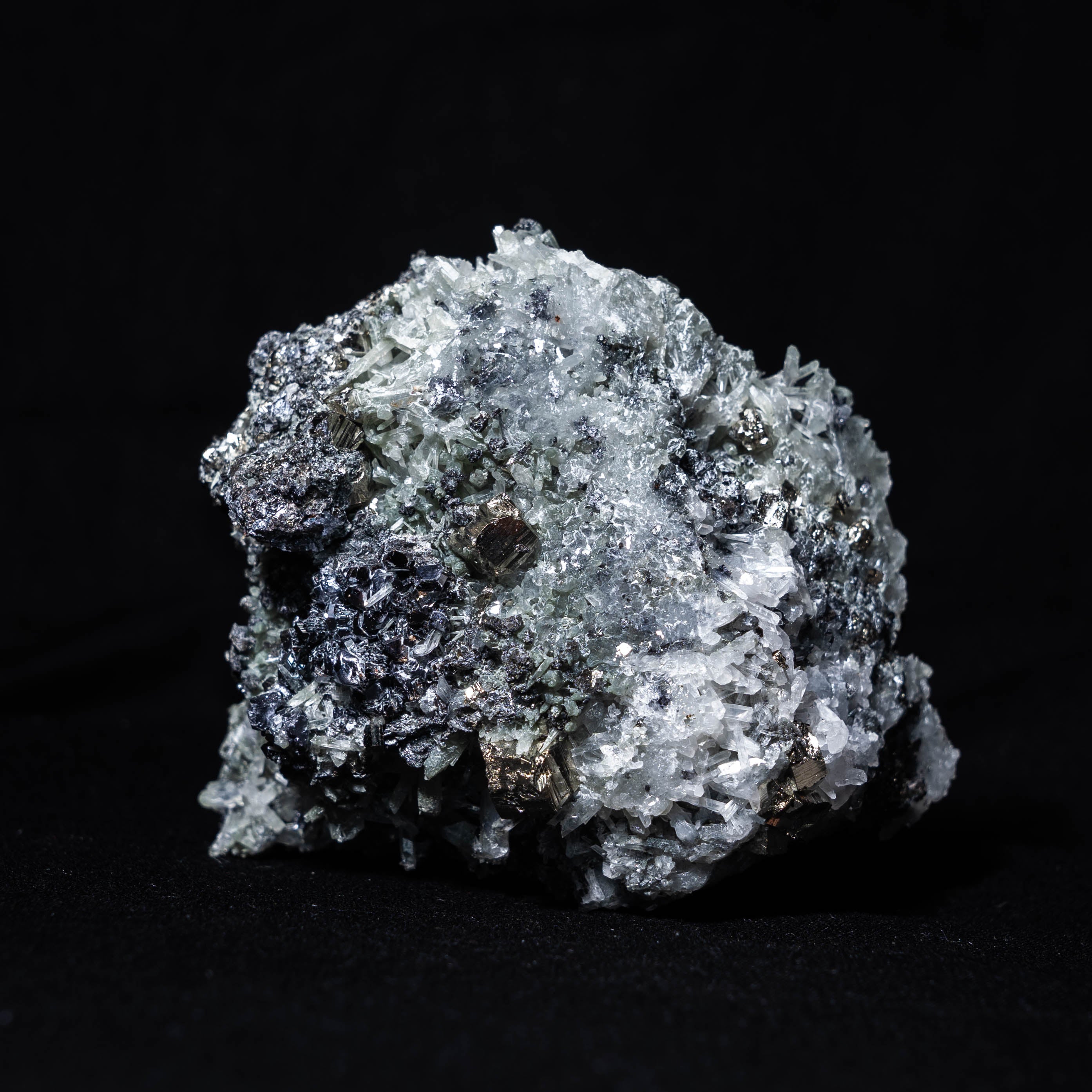 kwarts pyriet chloriet sfaleriet