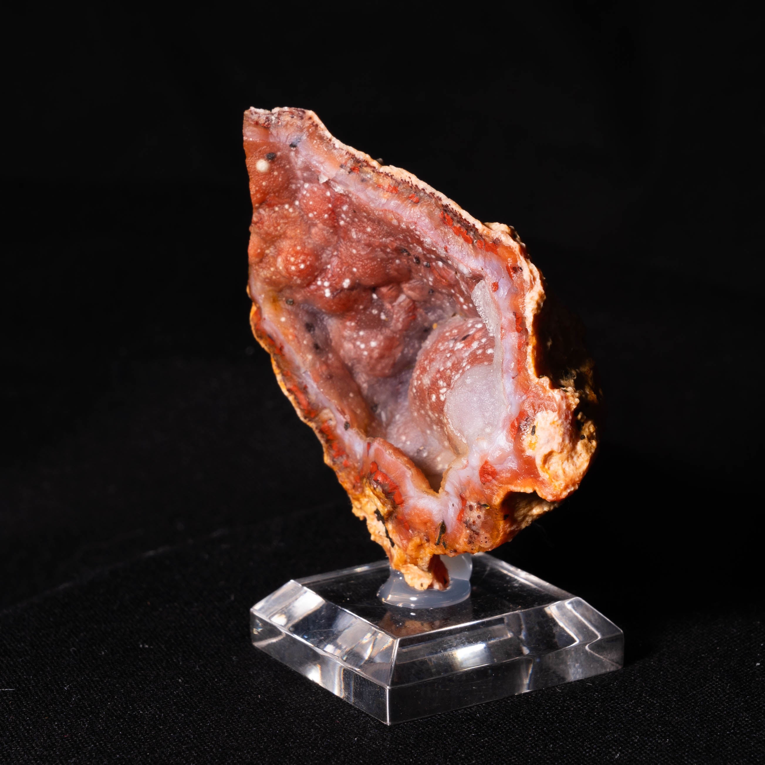 chalcedoon hematiet geode