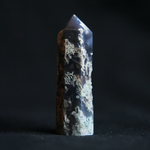 Mos agaat toren obelisk
